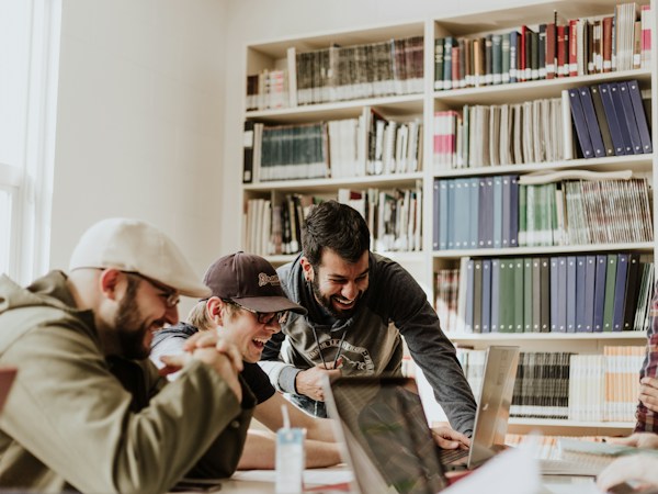 Why Choose EM Advisers